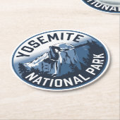 Halbkuppel Yosemite RundEmblem Runder Pappuntersetzer (Angewinkelt)
