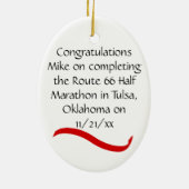 Halbmarathon-Läufer-Verzierung - Mannrot Keramikornament (Hinten)