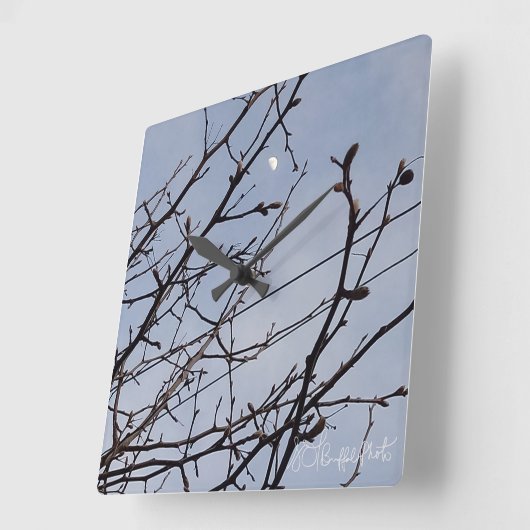 Halbmond im Tageslicht Quadratische Wanduhr (Winkel)