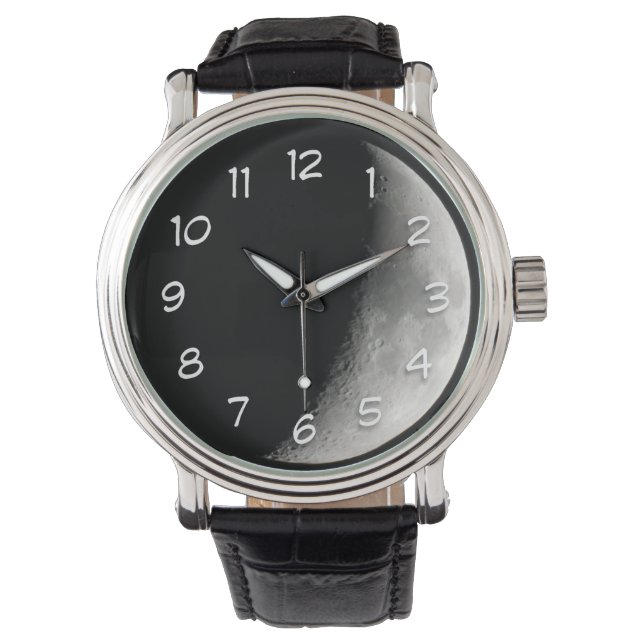 Halbmond nachts | Nah aufgenommene Fotografie Armbanduhr (Vorderseite)