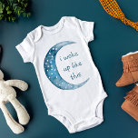 Halbmond | SO WECKTE ICH AUF Baby Strampler<br><div class="desc">Halbmond | ICH WECKTE WIE DIESER Baby Bodysuit *Eigener Text vorne und in verschiedenen Farben</div>