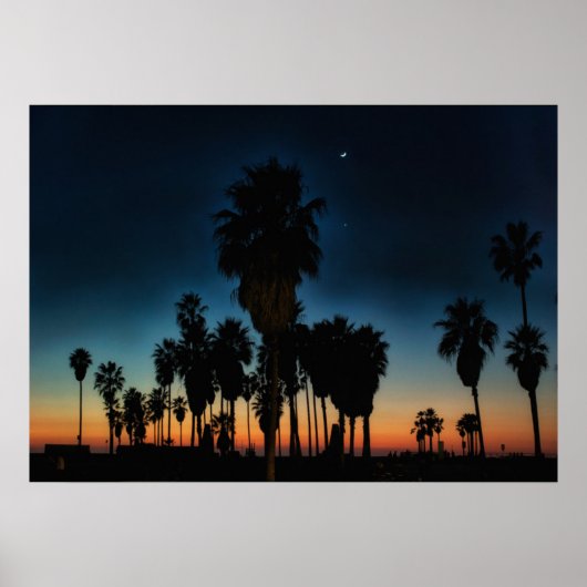 Halbmond und ein Stern auf Sonnenuntergang Poster (Vorne)