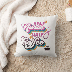 Halbpension Nurse Halbpension Kaffeekochen Groovy Kissen