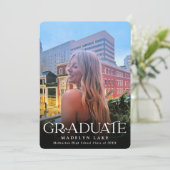 Halbpension Vertikales Drei-Foto 2023 Abschluss Einladung (Stehend Vorderseite)