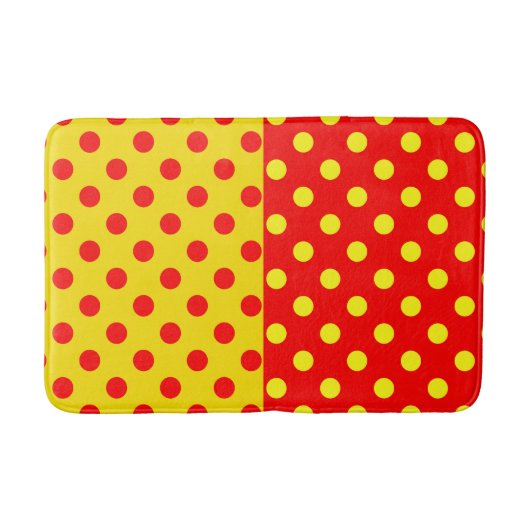 Halbrotes Polka-Dots-Design Badematte (Vorderseite)