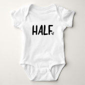 Halbschwache Minimalistische Herzfrequenz Halbpens Baby Strampler (Vorderseite)