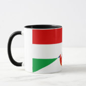 Halbzeichen der hungrigen Serbia-Flagge Tasse (Links)