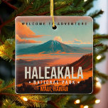 Haleakala Nationalpark Maui Hawaii Vintag Keramikornament<br><div class="desc">Haleakalā Nationalpark Maui - Hawaii Vintag Souvenir Perfekt für Menschen,  die Wandern,  Camping und andere Outdoor-Abenteuer Liebe. Es ist auch ein großartiges Geburtstagsgeschenk,  Erntedank Geschenk und Weihnachtsgeschenk für Menschen,  die Liebe erforschen und neue Abenteuer gehen!</div>