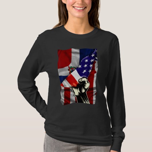 Half American Flag Dominican ROOTS USA Flag Dom Re T-Shirt (Vorderseite)