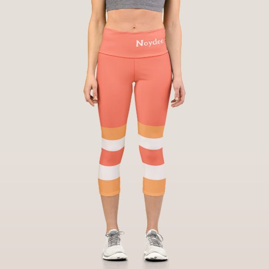 Half and Stripes Horizontal Lines Red Orange White Capri Leggings (Vorderseite)