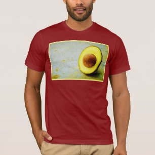 "Half Avocado" Niedliches Foto. Jetzt kaufen T-Shirt
