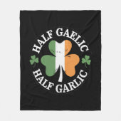 Half Gaelic Half Knolic Irish Italian St Patricks Fleecedecke (Vorderseite)