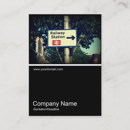 Half&Half Foto 0320 - Bahnhofsunterschrift Visitenkarte (Vorderseite)