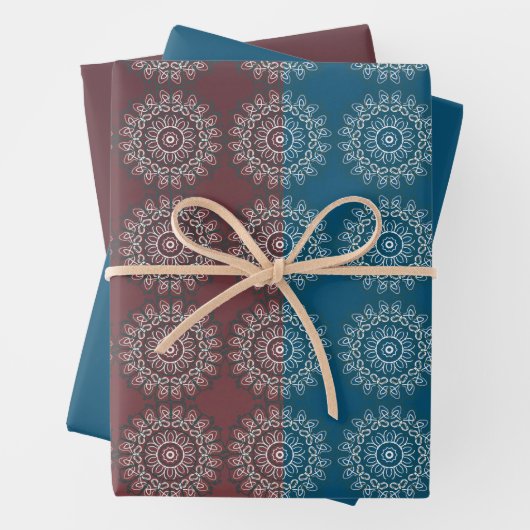 Half Toned Trendy Blue Mauve Medallion Schnappt Geschenkpapier Set (Beispiel)