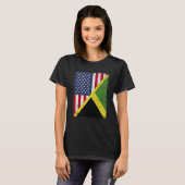 Half USA Flag Half Jamaica Flag American Jamaican T-Shirt (Vorne ganz)