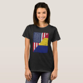 Half USA Flag Half Romania Flag American Romanian T-Shirt (Vorne ganz)