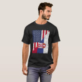 Half USA Flag Half Serbia Flag American Serbian T-Shirt (Vorne ganz)