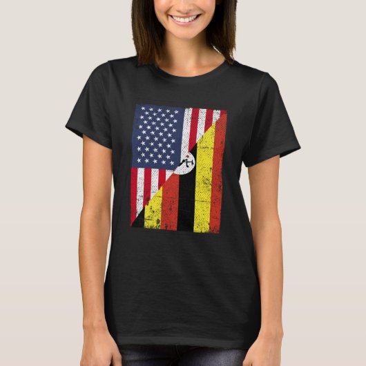 Half USA Flag Half Uganda Flag American Ugandan T-Shirt (Vorderseite)