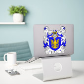 Hall Familienwappen Aufkleber (Laptop auf Schreibtisch)