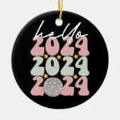 Hallo 2024 Groovy Happy New Year Christmas Keramik Ornament (Vorne)