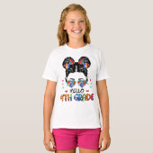 Hallo 4th Grade Messy Bun Back to School Girls Kin T-Shirt (Vorne ganz)