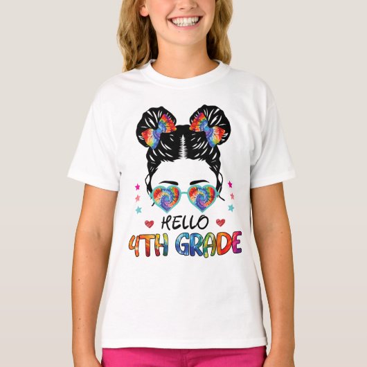 Hallo 4th Grade Messy Bun Back to School Girls Kin T-Shirt (Vorderseite)