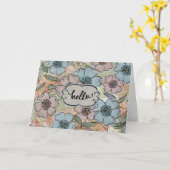 Hallo Denken Sie an Sie rosa und blau gestrichene Karte (Gelbe Blume)