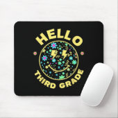 Hallo Dritte Klasse Glückliches Gesicht 3. Klasse Mousepad (Mit Mouse)