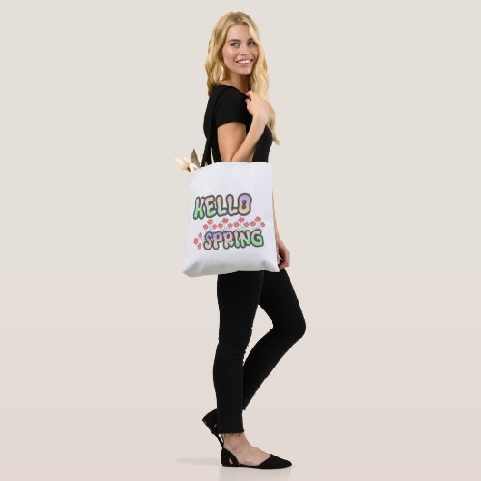"Hallo Frühling" | Florales Druckmuster Tasche (Am Model)