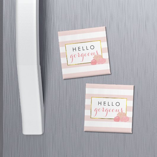 Hallo Gorgeous Magnet | Rosa Streifen und Rosa Peo
