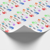 Hallo, ich bin der Messy - Paint Handprints Geschenkpapier (Ecke)