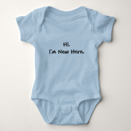 Hallo. Ich bin neu hier. Baby Strampler