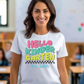 Hallo Kindergarten Anpassbares Tshirt
