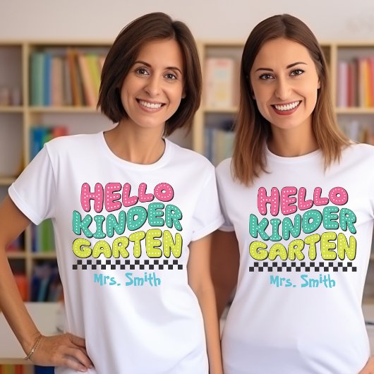 Hallo Kindergarten Anpassbares Tshirt