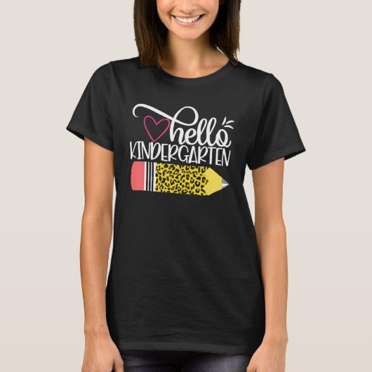 Hallo Kindergarten Leopard Pink Pencil Back to Sch T-Shirt (Vorderseite)