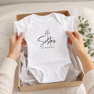 Hallo Schwester Baby Bodysuit Strampler