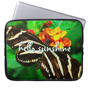 Hallo Sunshine Script Schwarz-weiß Stripe Butterfl Laptopschutzhülle