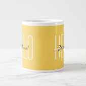 Hallo Sunshine Yellow Moderne Typografie Jumbo-Tasse (Vorderseite)