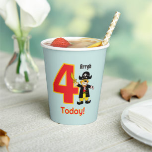 Hallo süßer Piratenjunge zum 4. Geburtstag Pappbecher