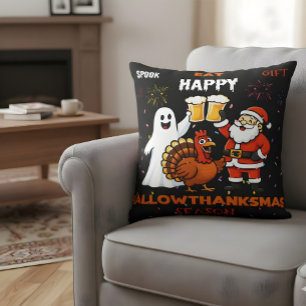 Hallothanksmas Party! Ghost Turkey Santa Beer Kissen