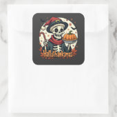 Hallothanksmas Skeleton: Pumpkin Pie & Candy Cane Quadratischer Aufkleber (Tasche)