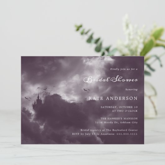 Hallowedding gotisch-romantisches Lila Brautparty Einladung (Stehend Vorderseite)
