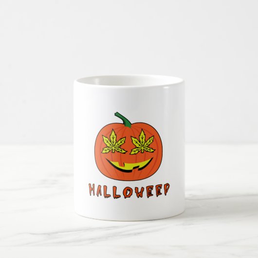 Halloweed Funny Hippie Pumpkin Halloween Kaffeetasse (Mittel)