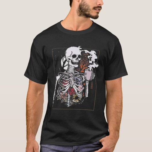 Halloween 2022 Kaffeetrinken Skeleton Skull Vint T-Shirt (Vorderseite)
