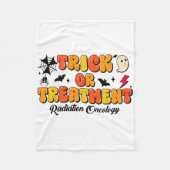 Halloween 2: Trick oder Treatment Radiation Oncolo Fleecedecke (Vorderseite)