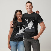 Halloween-Abend mit Spuk Haus, Fledermäusen, Kürbi T-Shirt (Unisex)