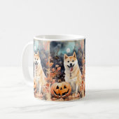 Halloween Akita mit Pumpkins Beängstigend Kaffeetasse (Vorderseite Links)
