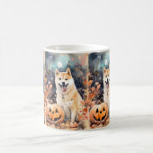 Halloween Akita mit Pumpkins Beängstigend Kaffeetasse (Mittel)