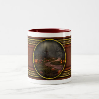 Halloween - Am Vorabend von Halloween Zweifarbige Tasse