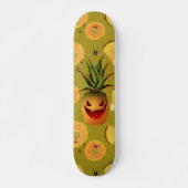 Halloween-Ananas Skateboard (Vorne)